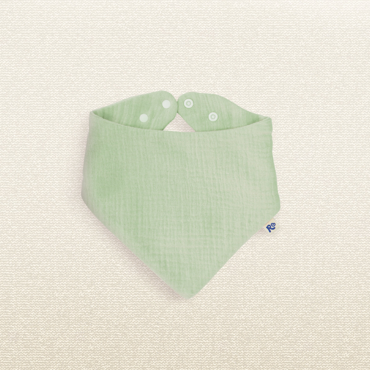 GIFT: Yếm Vải Em Bé